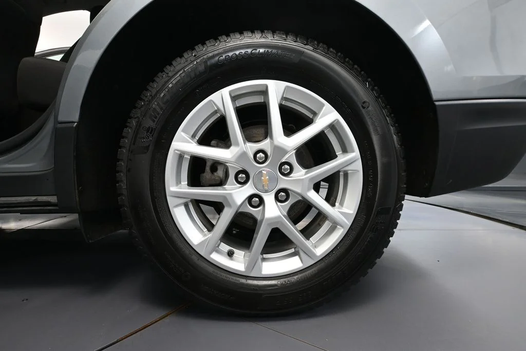 Used 2023 Gray Chevrolet LT image 13