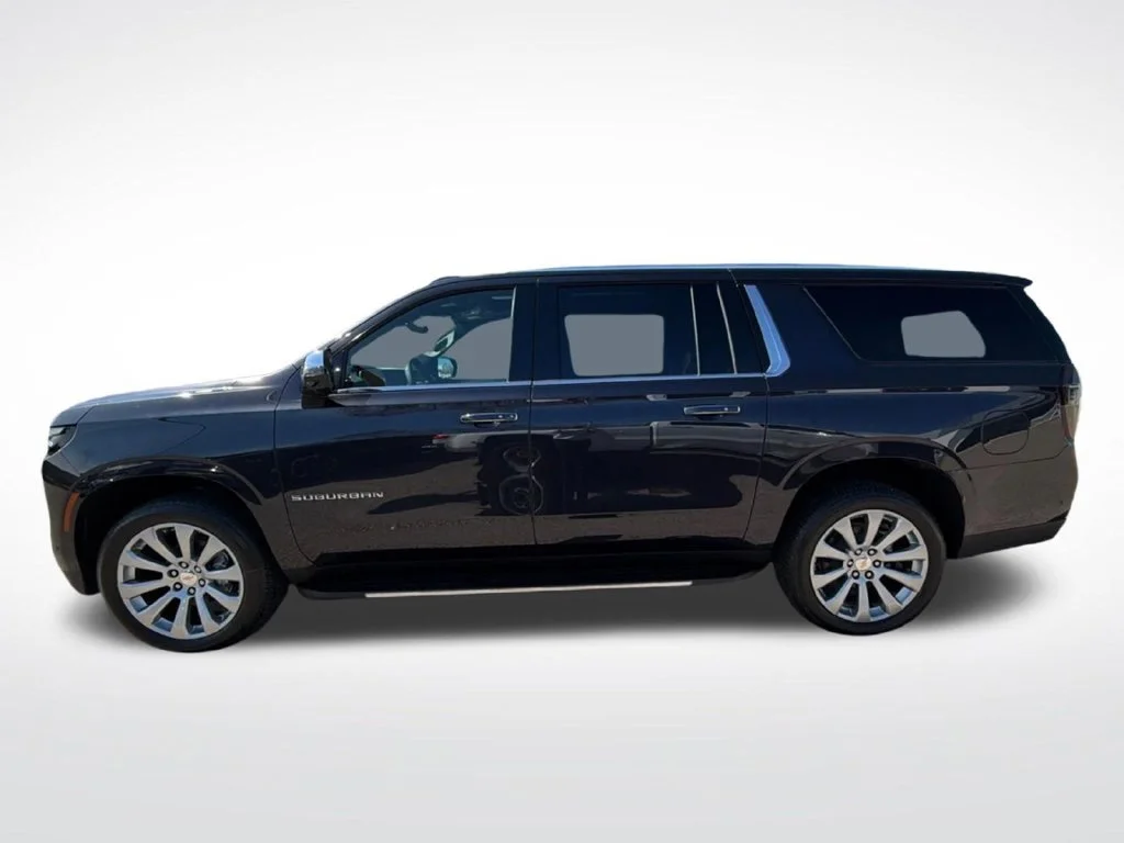 2026 Chevrolet Suburban Premier - Photo 9