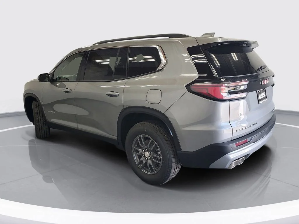 2026 GMC Acadia Elevation - Photo 4