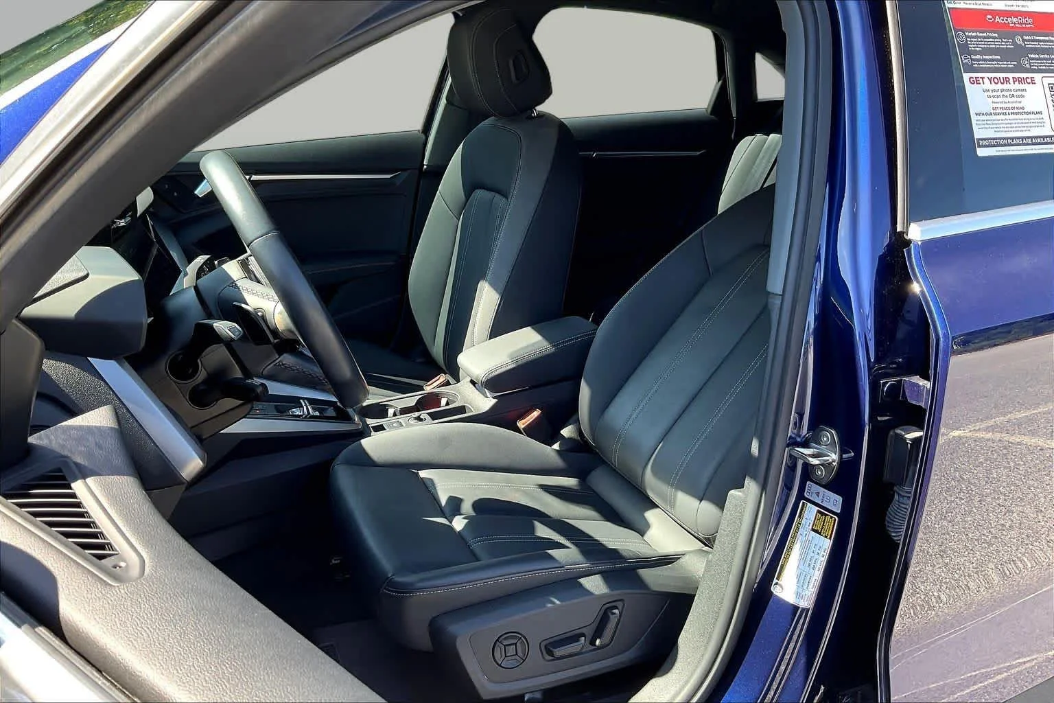 Used 2023 Navarra Blue Metallic Audi Premium image 15