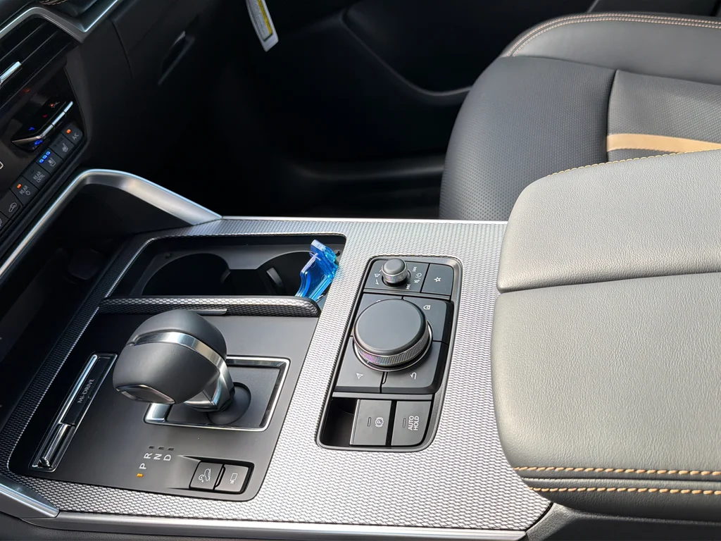 New 2026 Platinum Mazda 3.3 Turbo Premium Plus AWD image 14