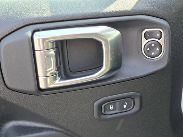 2026 Jeep Wrangler 4-Door Rubicon - Photo 34