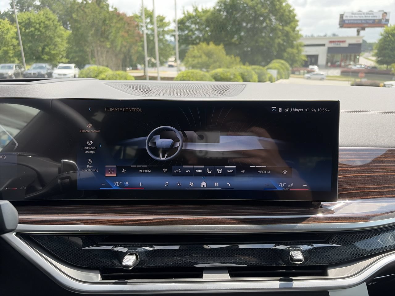 New 2026 Black Sapphire Metallic BMW xDrive40i image 27