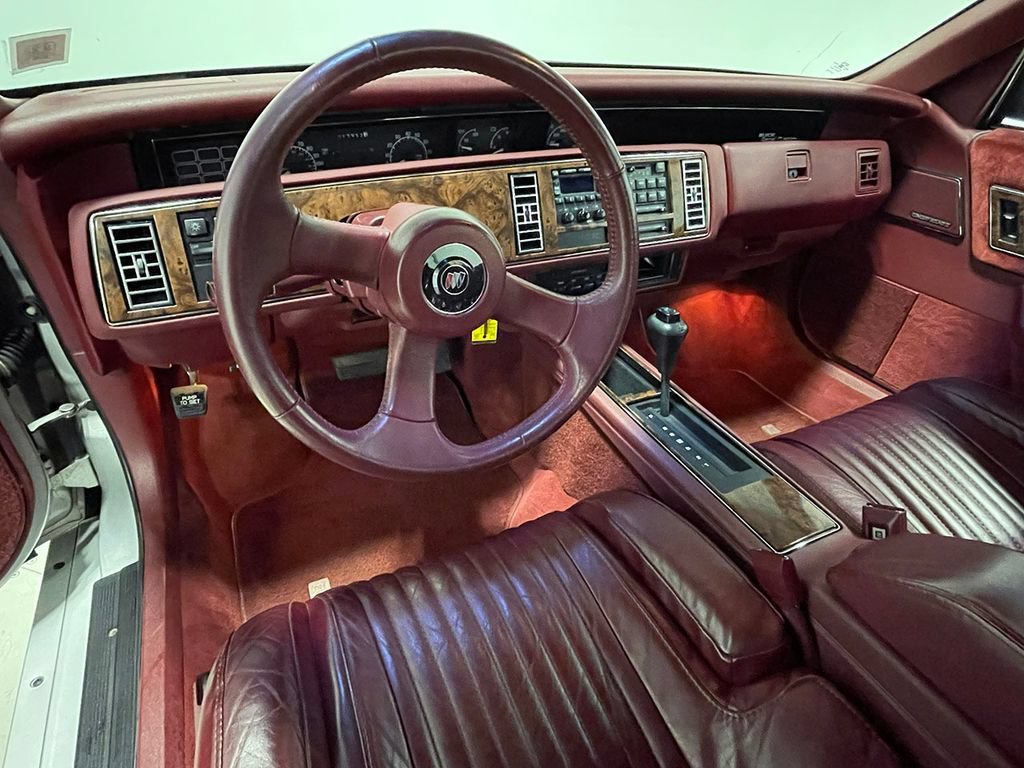 Used 1991  Buick Custom image 60