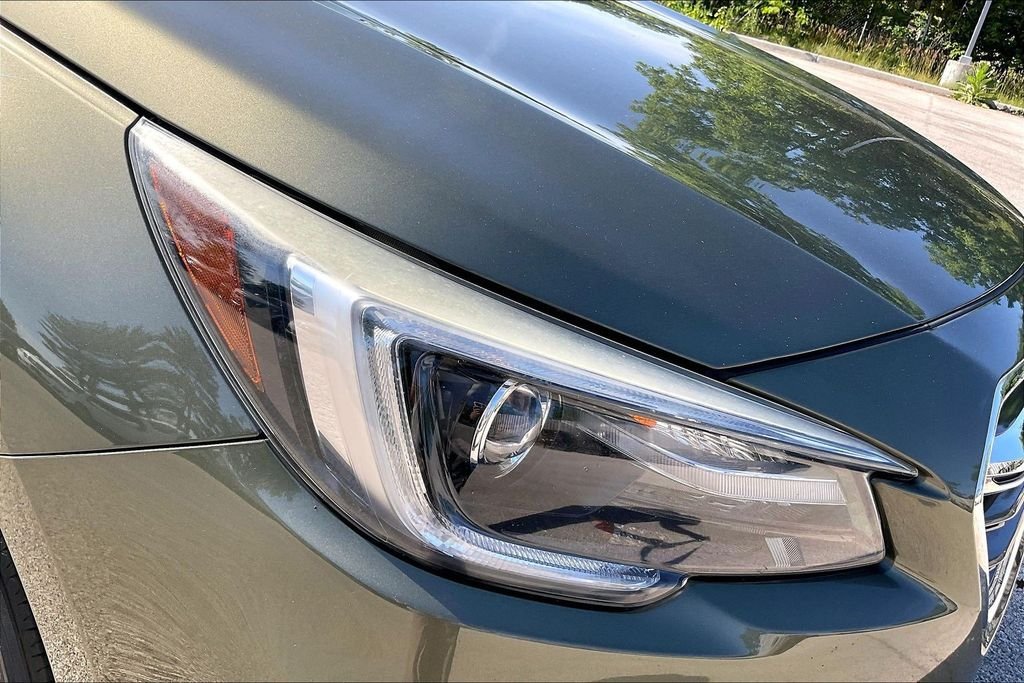 Used 2019 Green Subaru 2.5i image 29