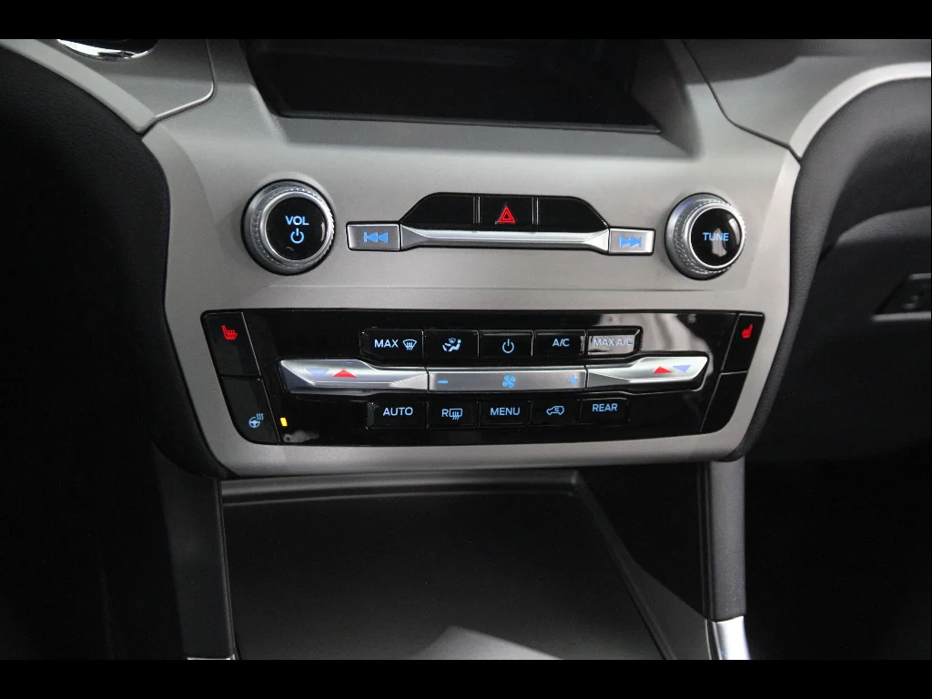 Certified Used 2022 Carbonized Gray Ford XLT image 15