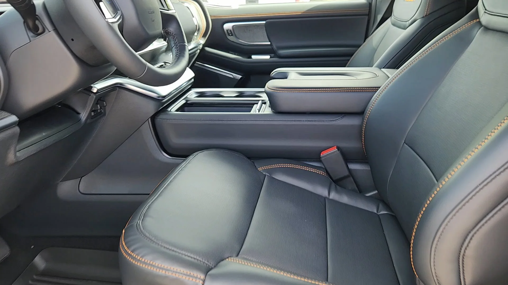 New 2026 Glacier Gray Metallic Tri-Coat Ford Tremor image 31