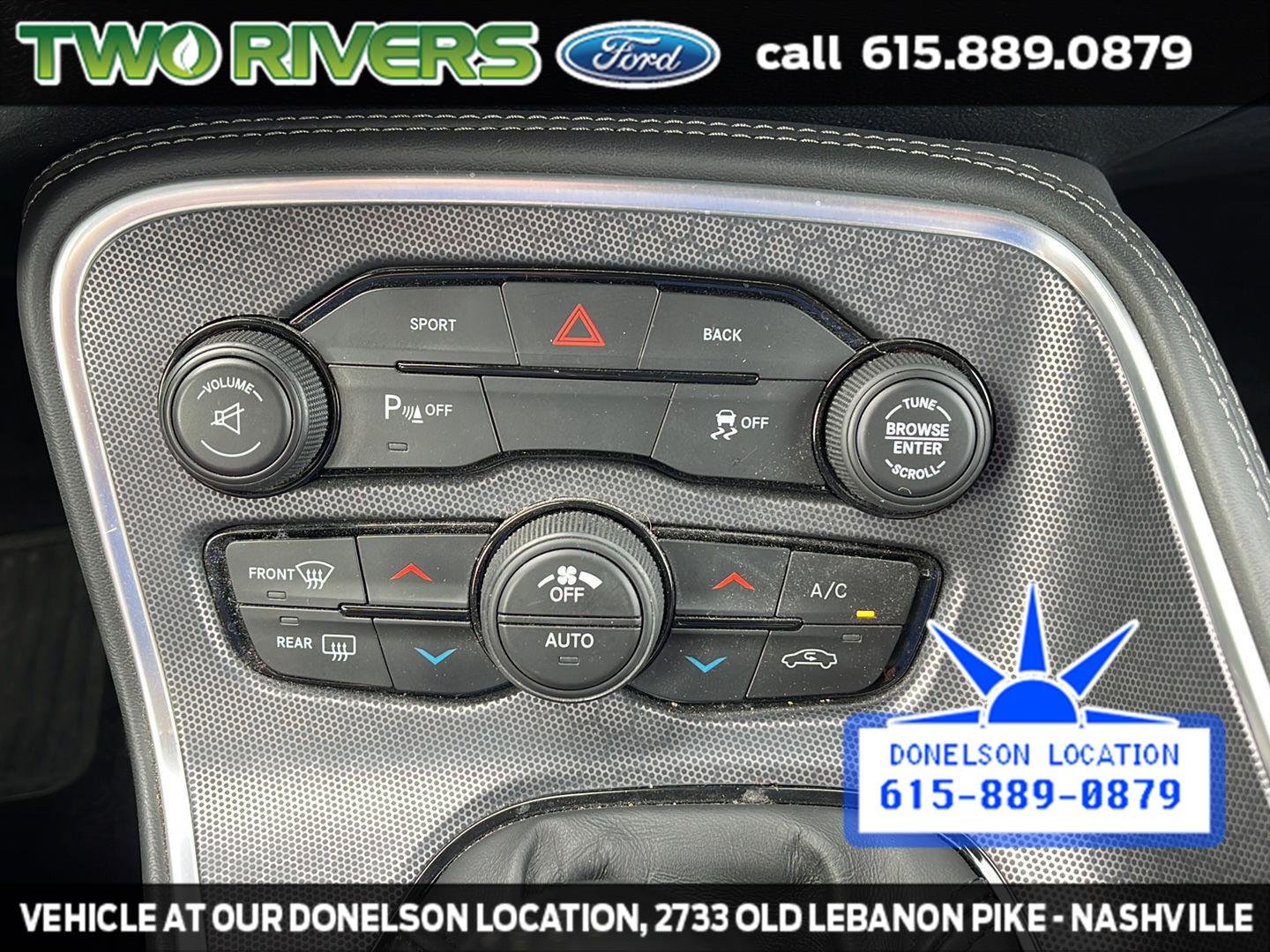 Used 2016  Dodge R/T Plus image 31