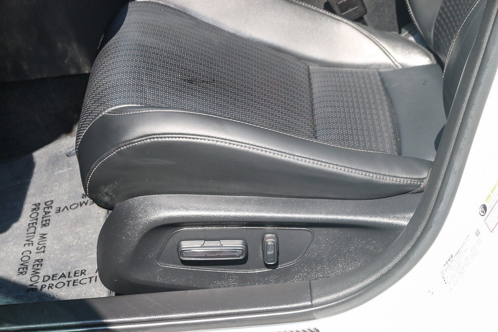 2022 Honda Civic Touring - Photo 22