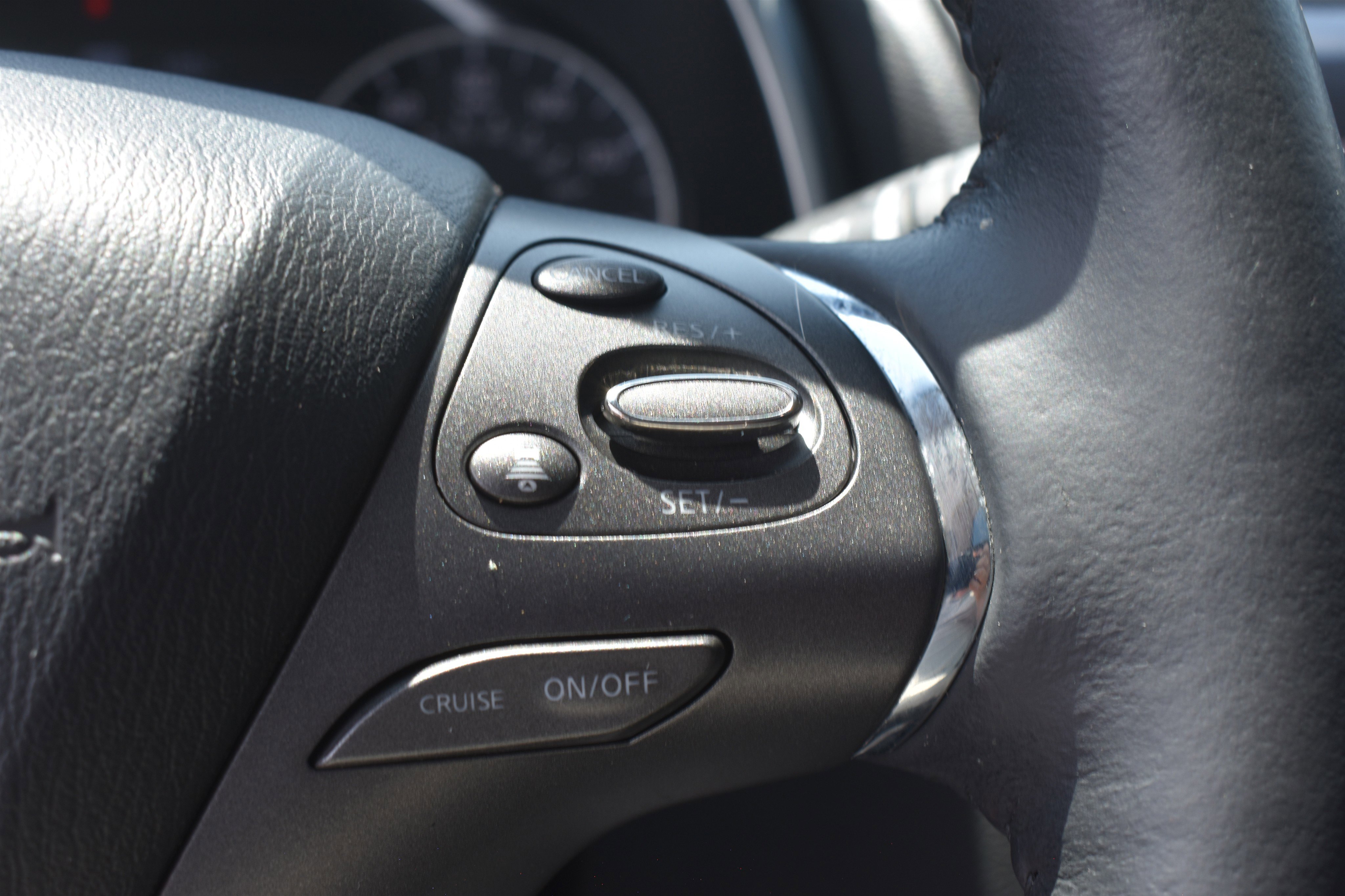 Used 2022 Gun Metallic Nissan Platinum image 23