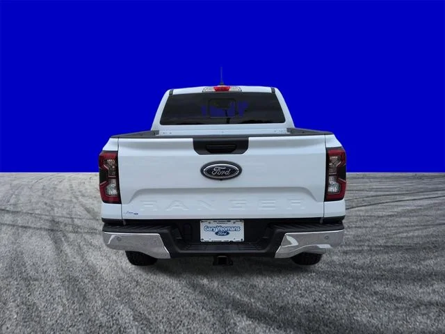 New 2026 Oxford White Ford Lariat® image 5