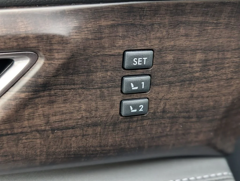 2026 Subaru Ascent Touring - Photo 25
