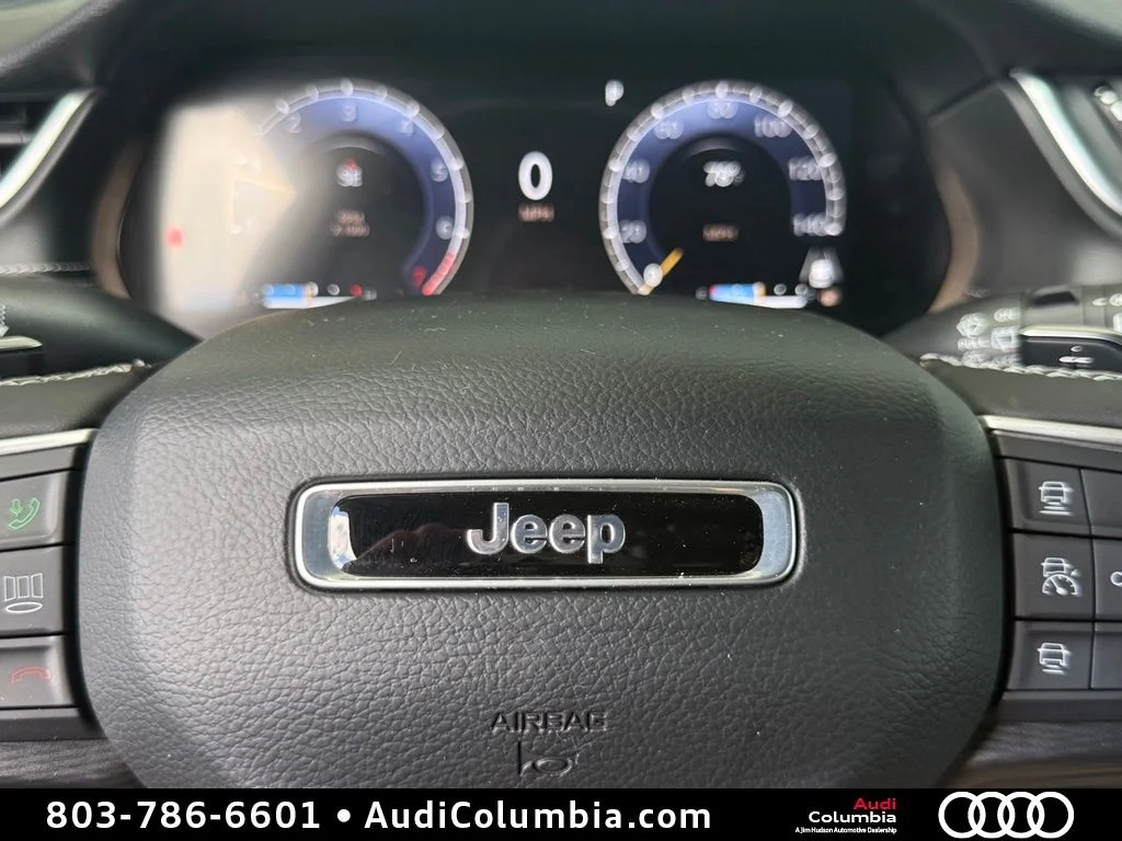 Used 2025 Black Jeep Laredo image 26