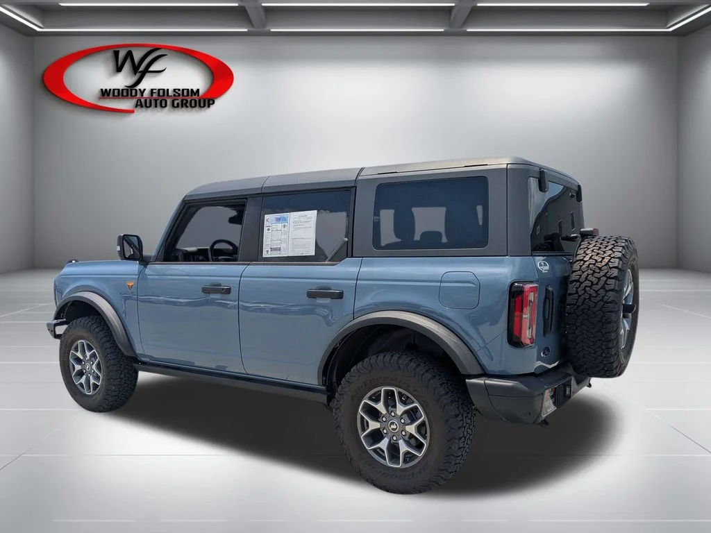 Used 2024 Gray Ford Badlands image 6