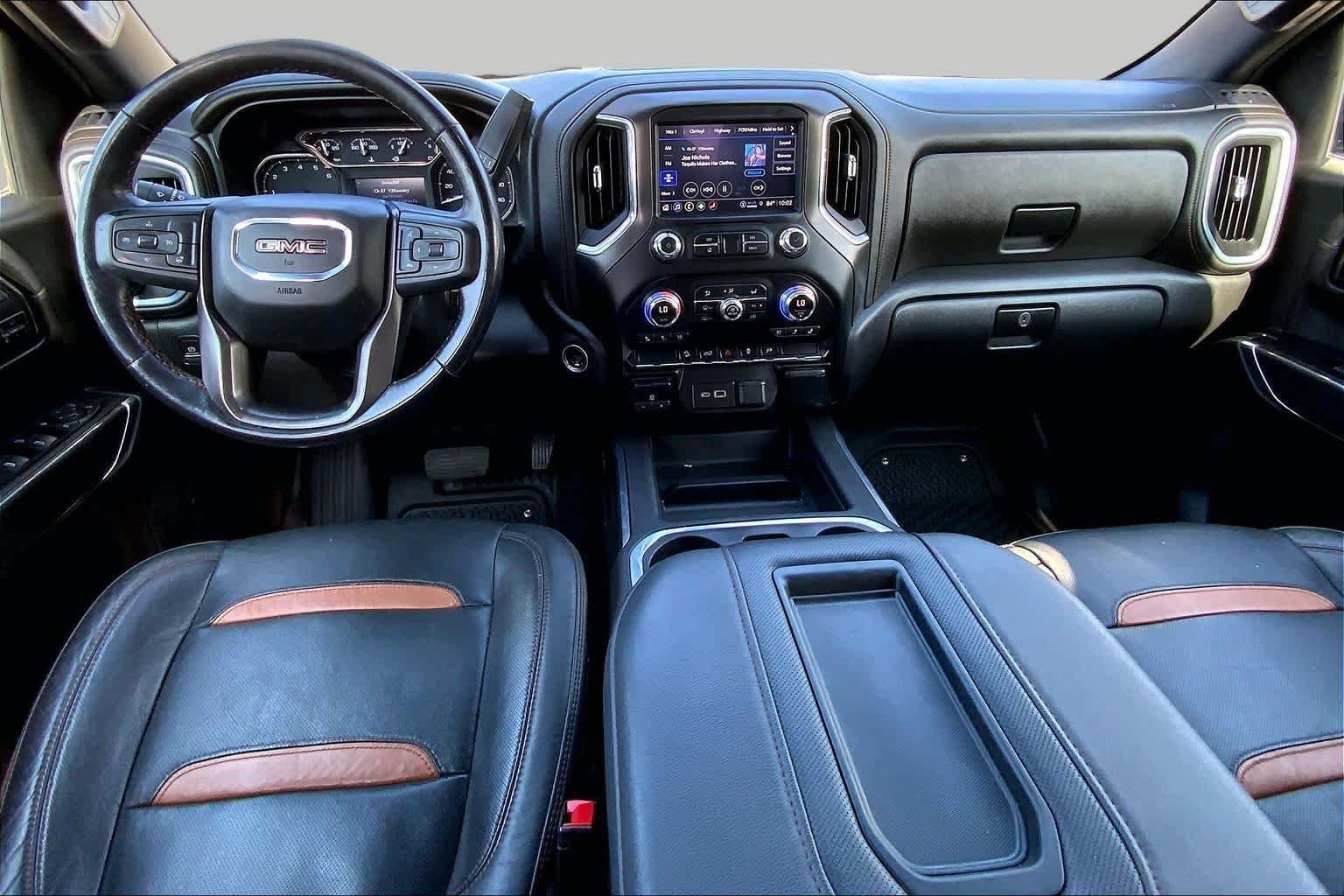 Used 2021 Ebony Twilight Metallic GMC AT4 image 15