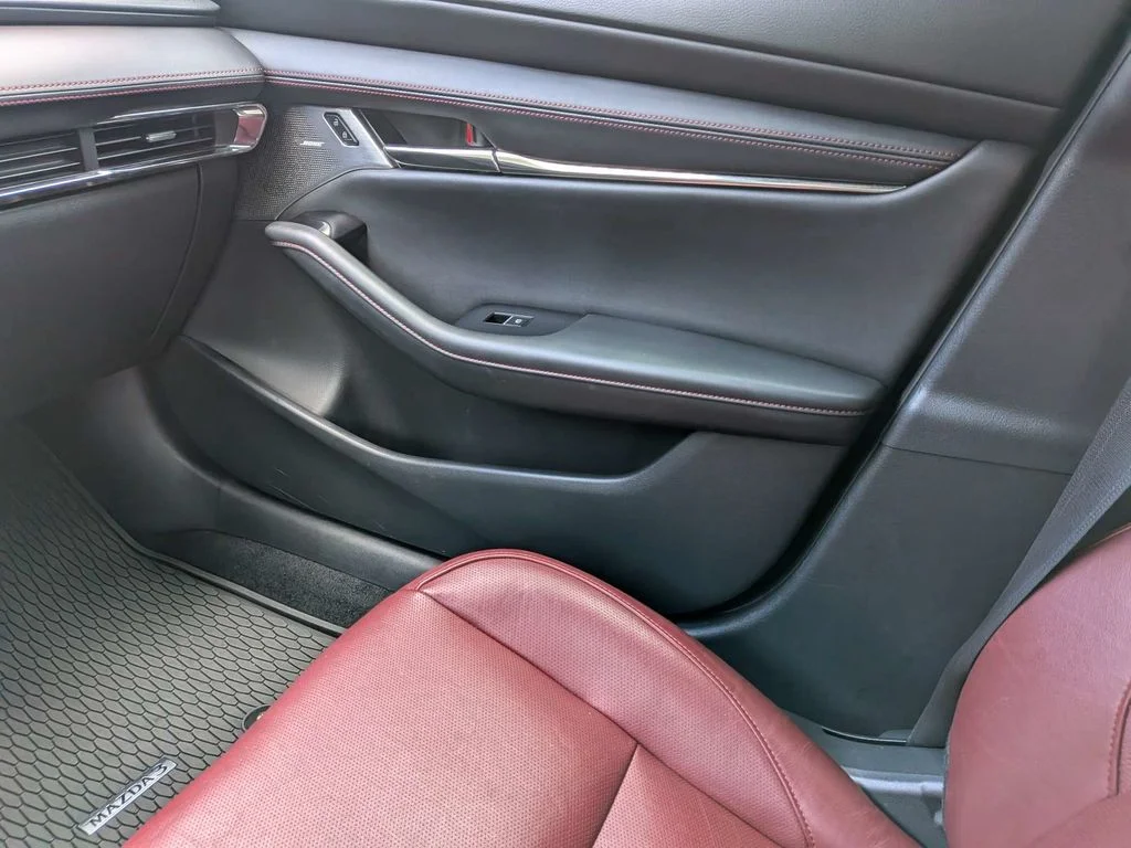 Used 2023 Gray Mazda 2.5 S Carbon Edition image 17