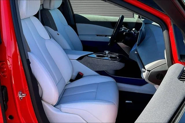 2026 Cadillac OPTIQ Sport - Photo 11