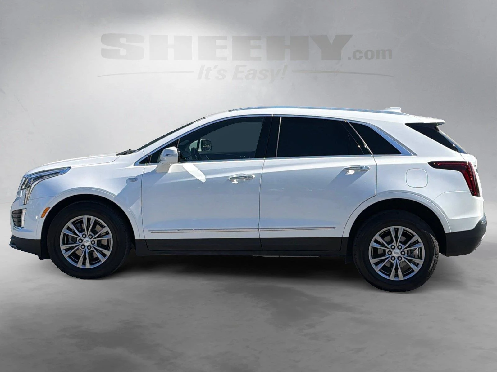 Used 2023 Crystal White Tricoat Cadillac AWD Premium Luxury image 13