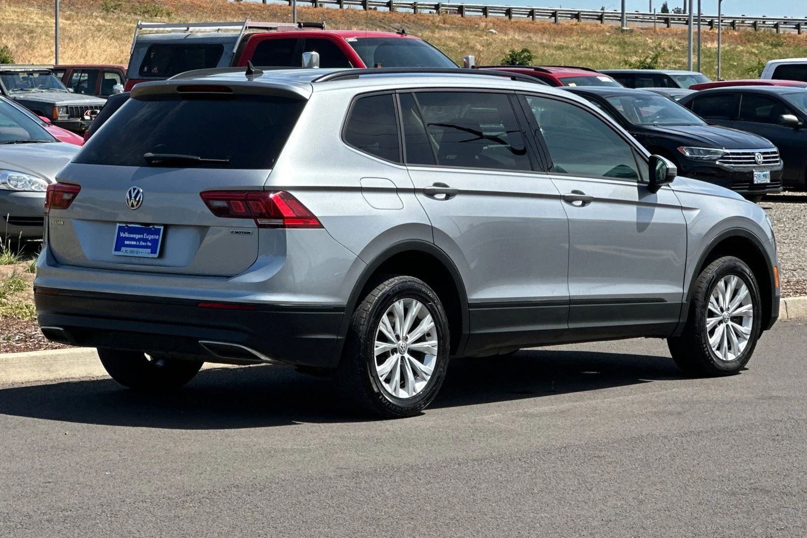 Used 2020 Silver Volkswagen 2.0T S image 3