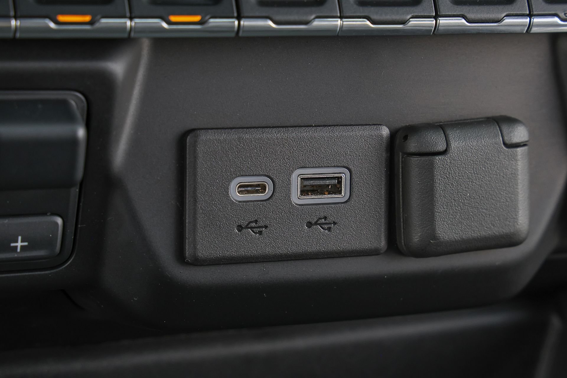 Used 2021 Blue Chevrolet RST image 22