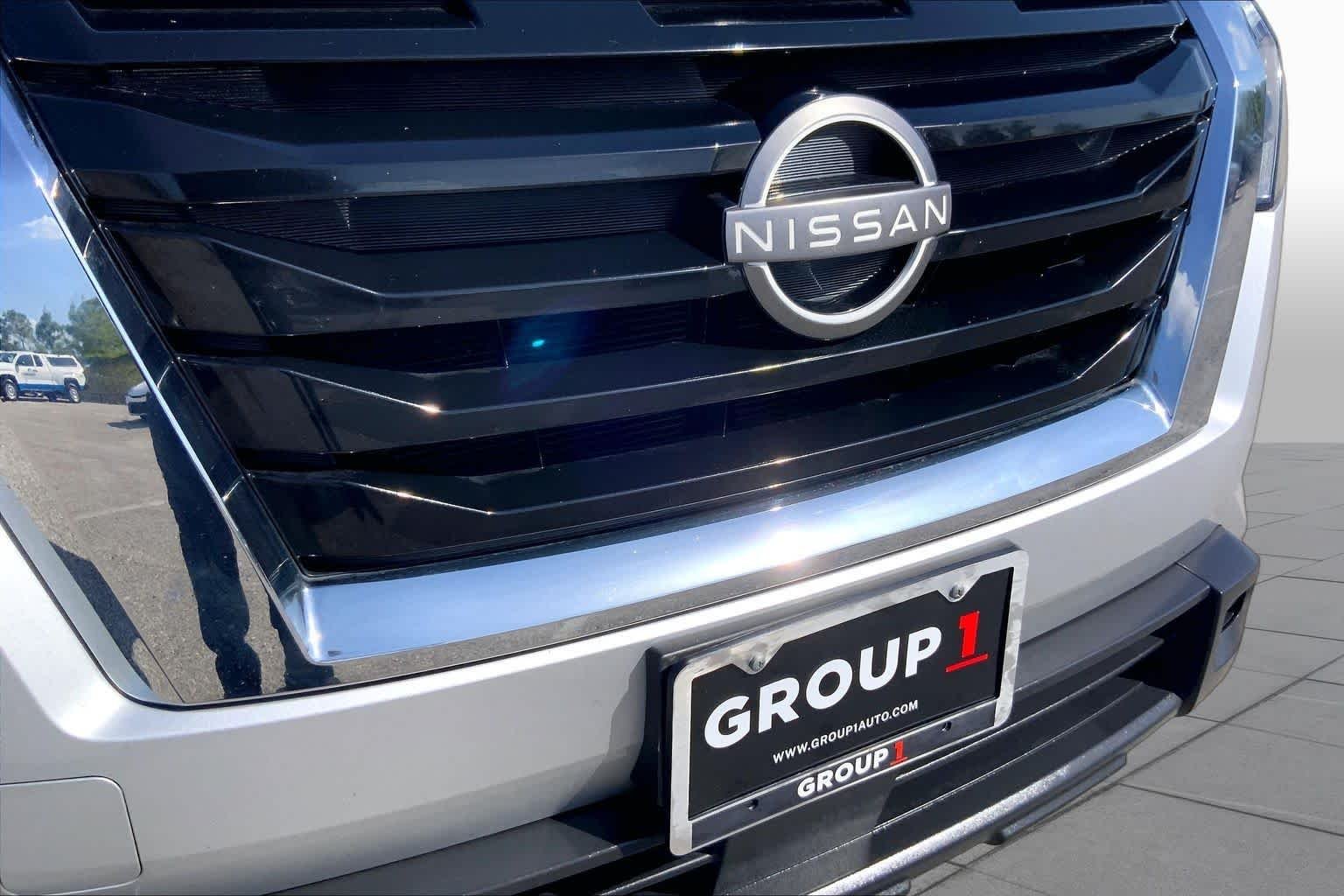 Used 2023 Brilliant Silver Metallic Nissan SV image 29