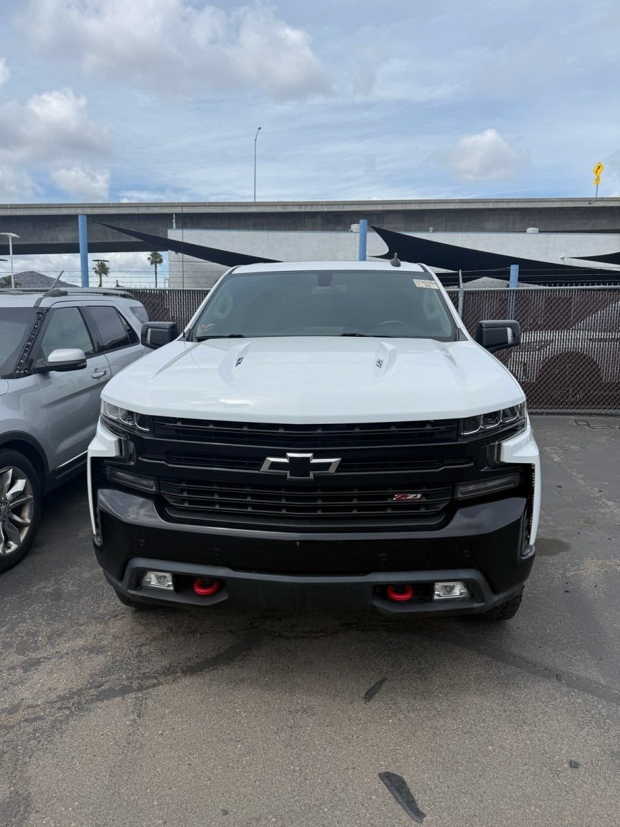 Used 2021 SUMMIT WHITE Chevrolet LT Trail Boss image 3