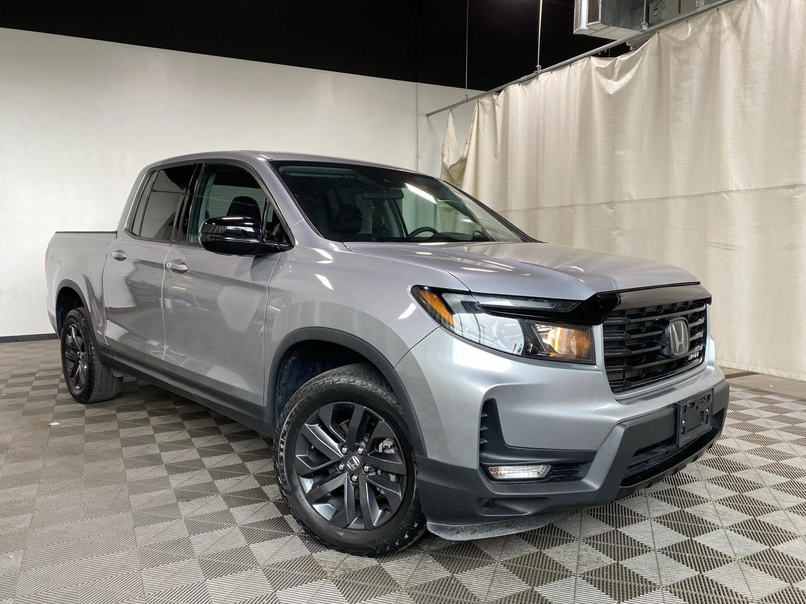 2023 Honda Ridgeline Sport AWD's photo