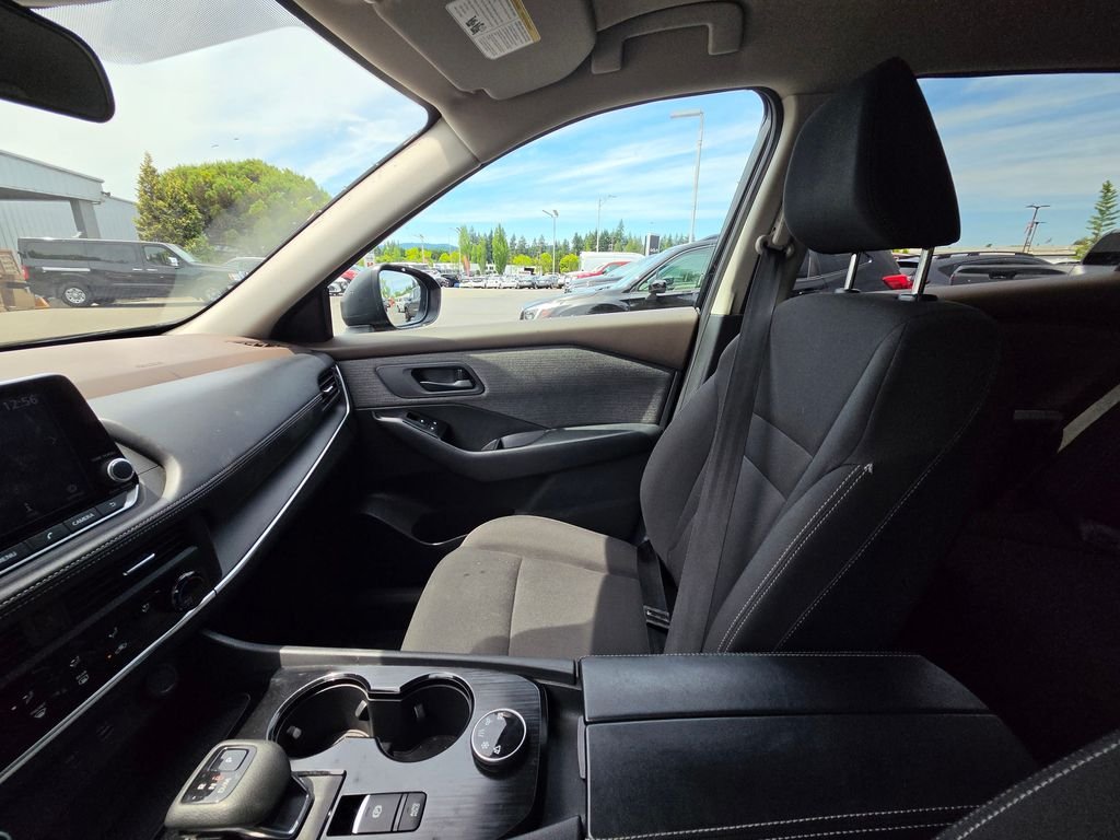 Used 2023 Black Nissan S image 29