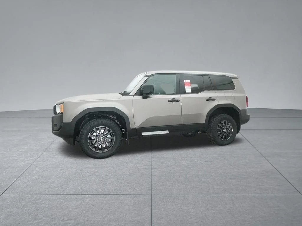 Used 2025  Toyota 1958 image 22
