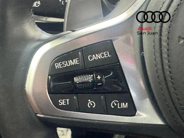 Used 2025 White BMW sDrive M40i image 21