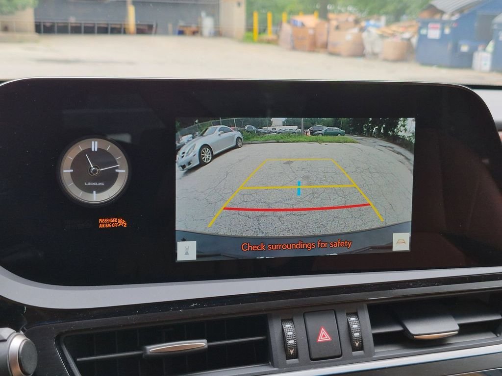 Used 2024 Black Lexus 350 image 19