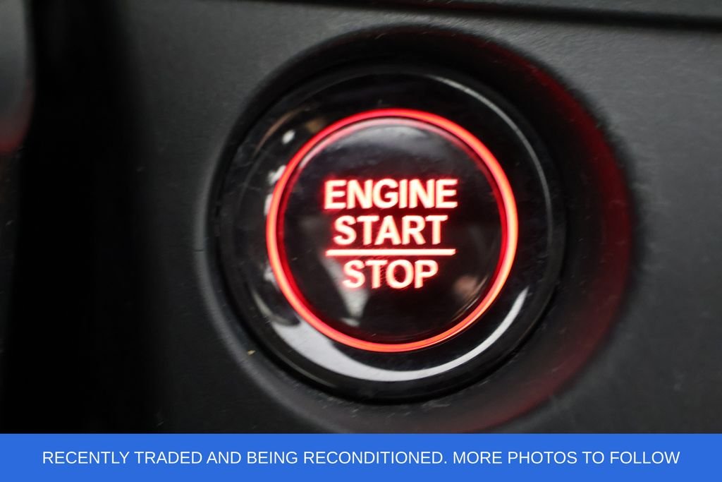 Used 2025 Gray Honda SE image 16