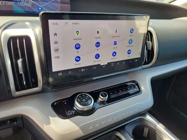 New 2027 Agate Black Metallic Ford Active image 24
