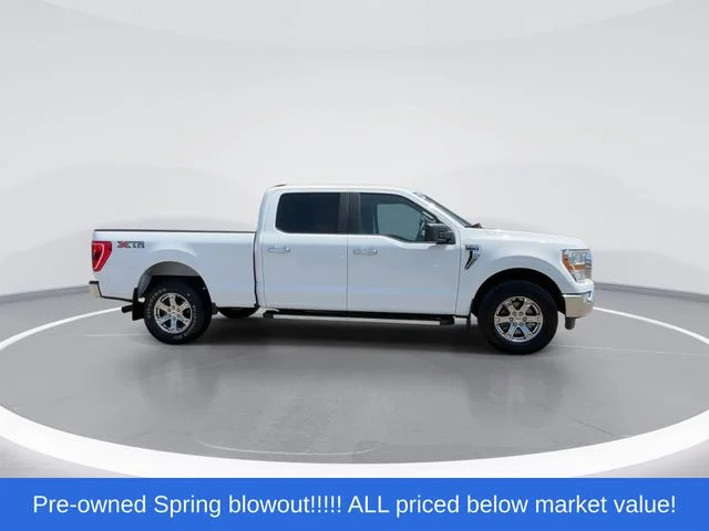 Used 2021 White Ford XLT image 9
