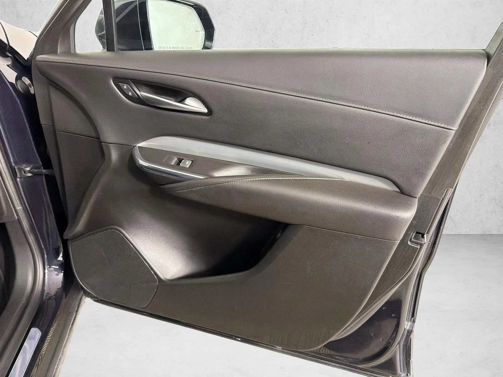 Used 2023 Gray Cadillac FWD Premium Luxury image 14