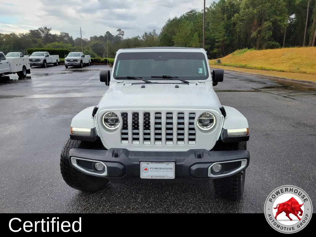 Used 2021 White Jeep Unlimited Sahara image 10