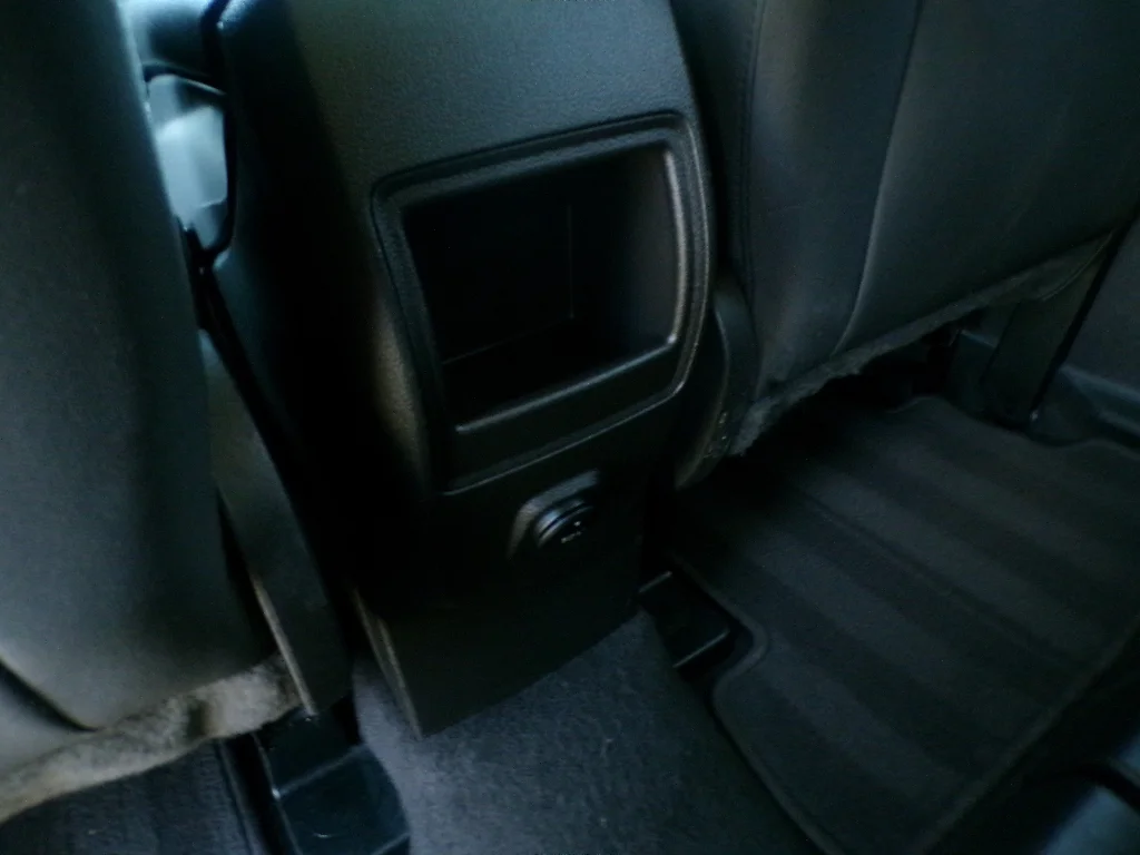 Used 2016 Sunset Ford SE image 14