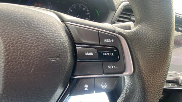 Used 2020 Silver Honda EX image 18