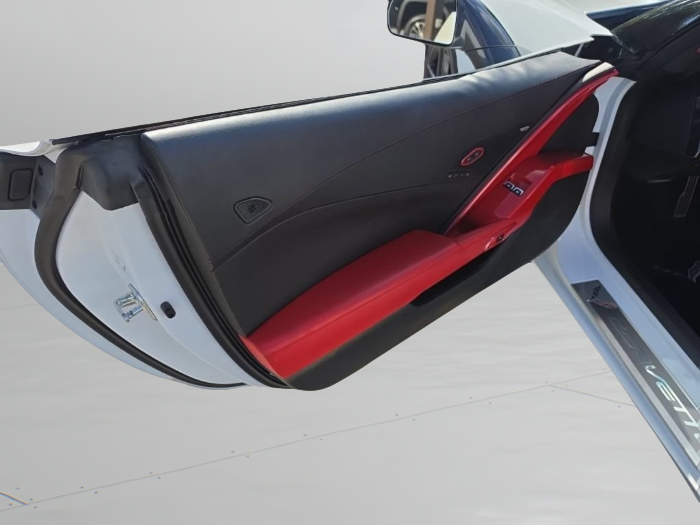 2016 Chevrolet Corvette 2LT - Photo 10