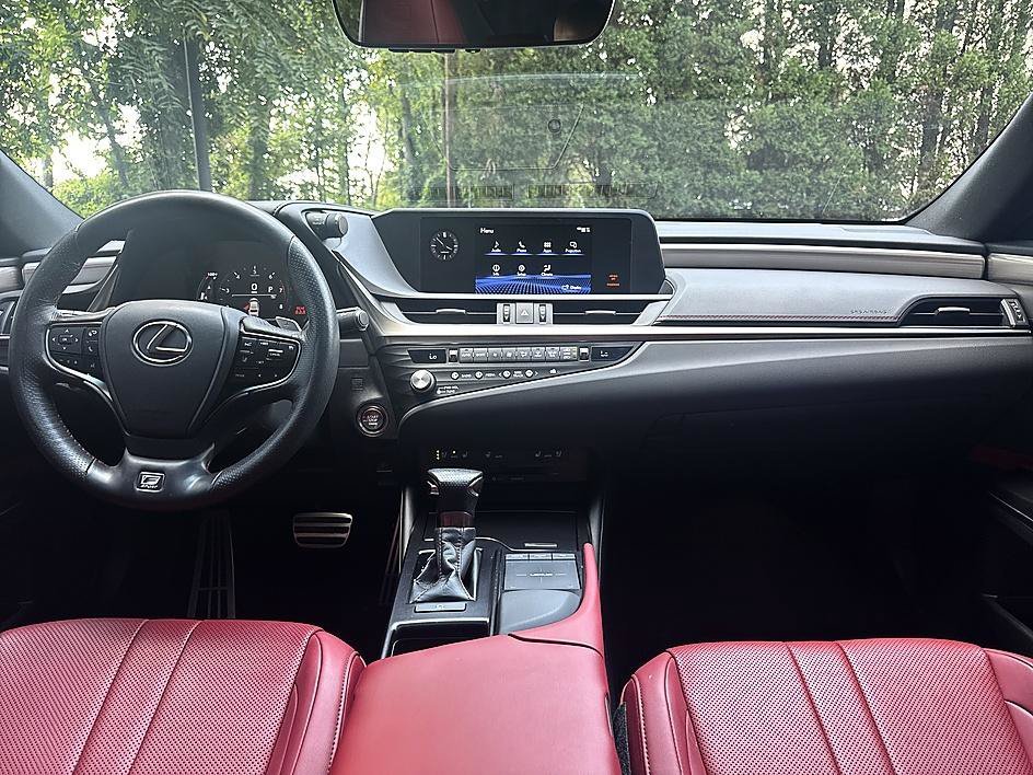 Used 2021 Obsidian Lexus ES 350 F SPORT image 17