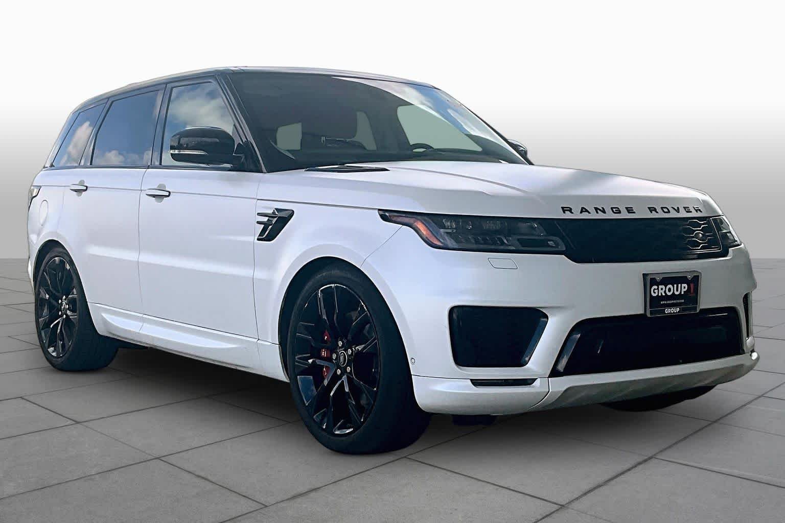 Used 2022 Icy White Land Rover HST image 3