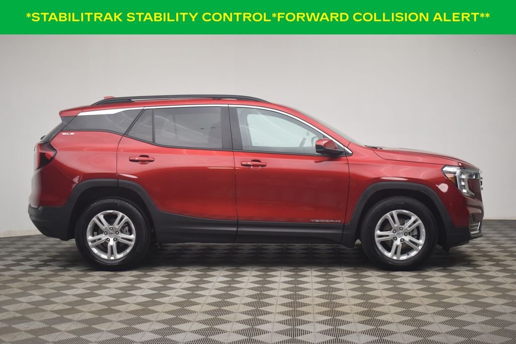 Used 2024 Volcanic Red Tintcoat GMC SLE image 15
