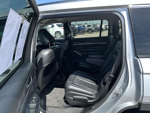 Used 2021 Silver Jeep Limited image 24
