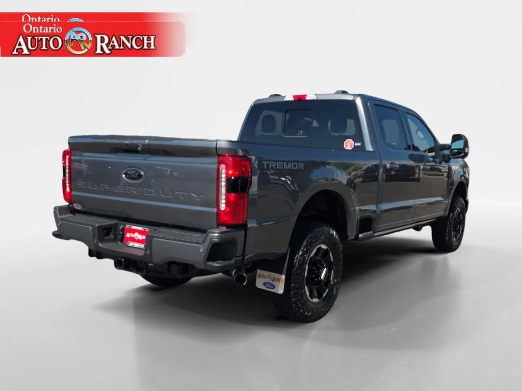 New 2026 Carbonized Gray Metallic Ford LARIAT image 5