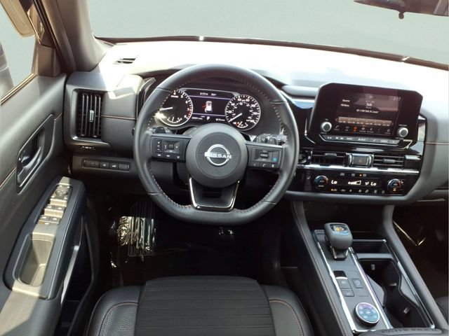 Used 2025 Black Nissan Rock Creek 4WD image 4
