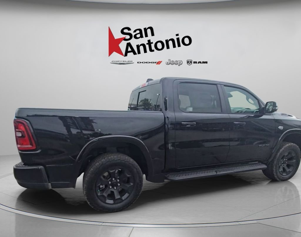 New 2026 Diamond Black Crystal Pearl-Coat Exterior Paint RAM Big Horn/Lone Star image 17