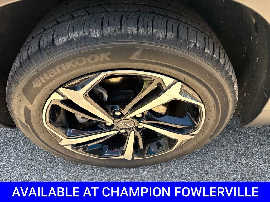 Used 2023 Gray Chevrolet RS image 11