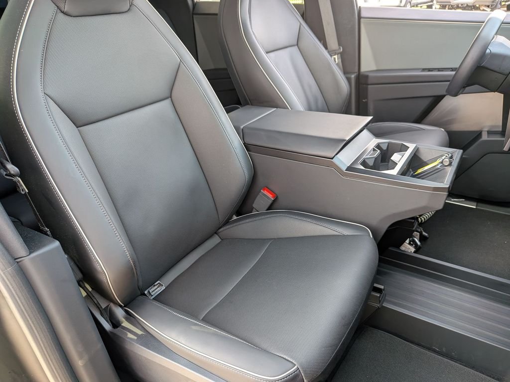 Used 2025 Silver Tesla Base image 22