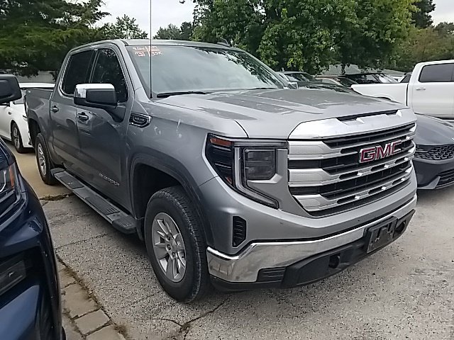 Used 2024 Sterling Metallic GMC SLE image 1