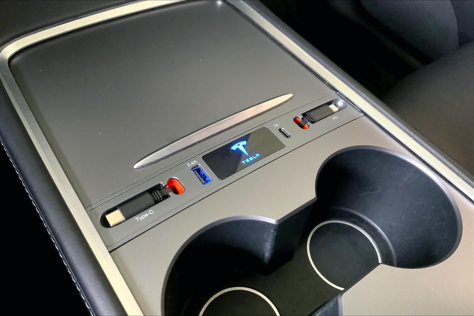Used 2022 Deep Blue Metallic Tesla Performance image 32